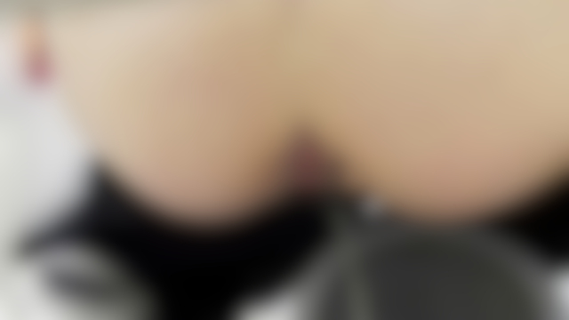 マ○コ丸見え！第三体育館潜入撮 File067空爆前撮りにヒヤヒヤしますｗ