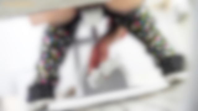 マ○コ丸見え！第三体育館潜入撮 File082　肛門丸出しで卑猥過ぎですｗ