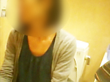ガチ盗撮!突撃!女子化粧室の真実  Vol.18大人なスレンダー女性ペロンとお尻丸出し!