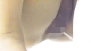 バレたら脱出不能 命がけ潜伏洗面所！ Vol.70 ツルペタパ〇パンさんが通りますよっと